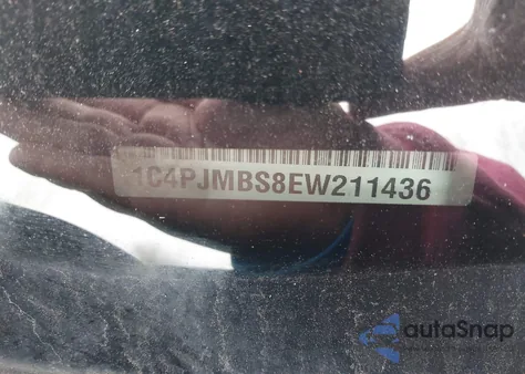 2014 Jeep Cherokee Trailhawk z USA, uszkodzony, nr VIN 1C4PJMBS8EW211436